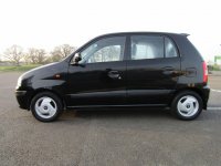 HYUNDAI AMICA