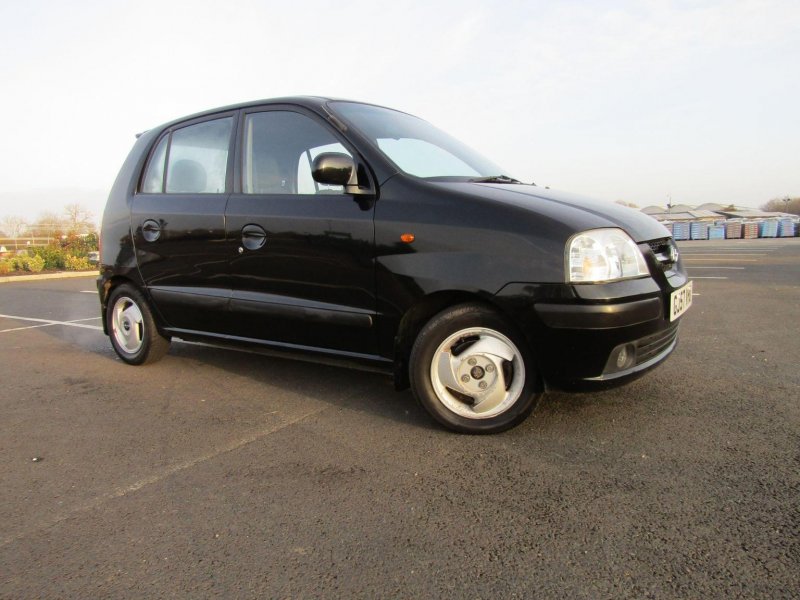 HYUNDAI AMICA
