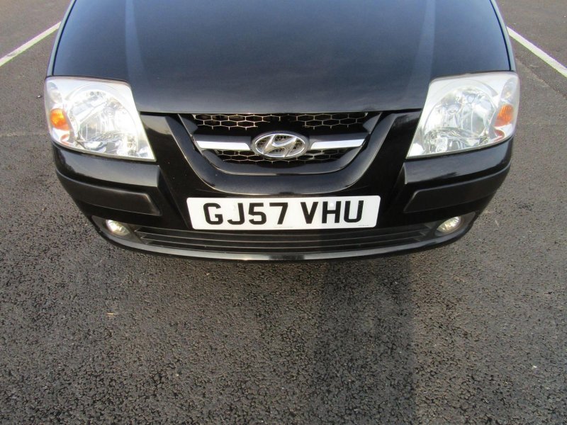 HYUNDAI AMICA