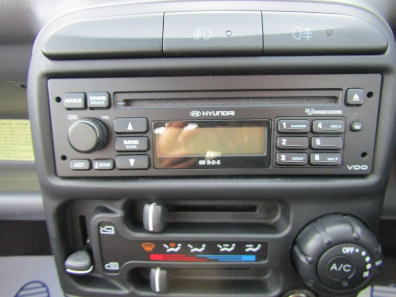 HYUNDAI AMICA