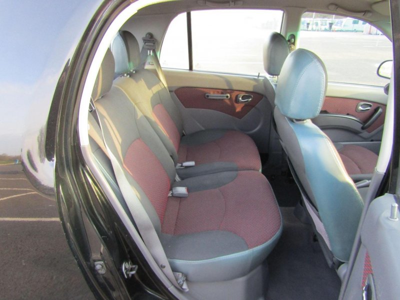 HYUNDAI AMICA
