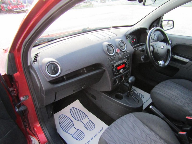 FORD FUSION