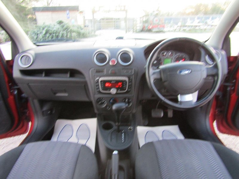 FORD FUSION