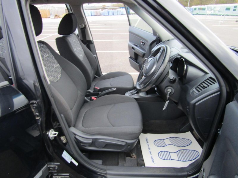 KIA SOUL