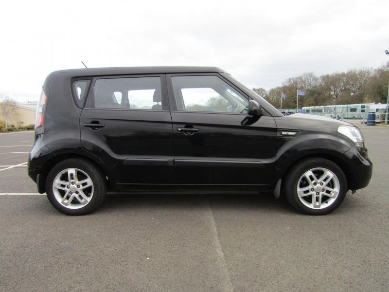 KIA SOUL
