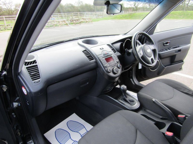 KIA SOUL