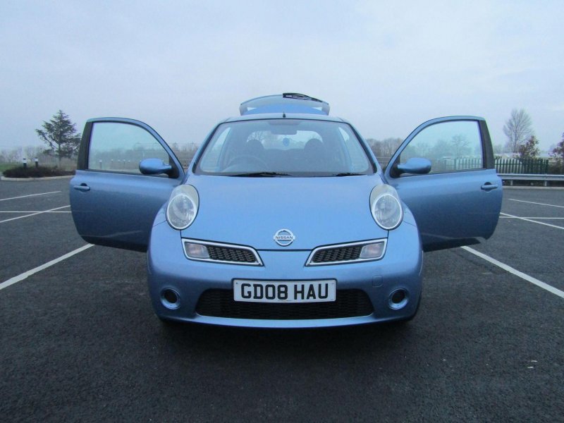 NISSAN MICRA