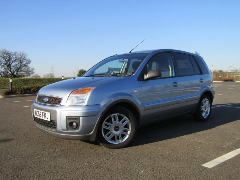 FORD FUSION