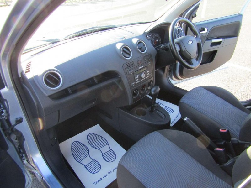 FORD FUSION