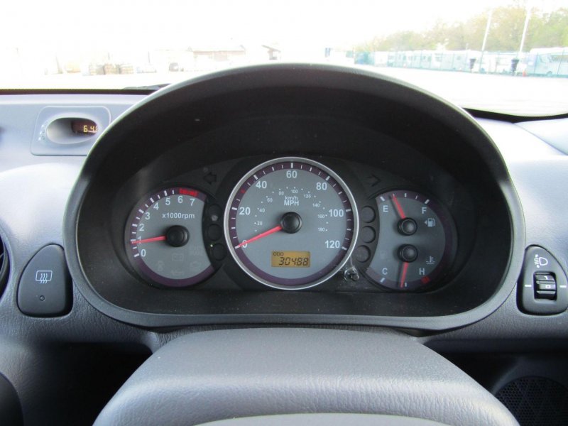 HYUNDAI AMICA