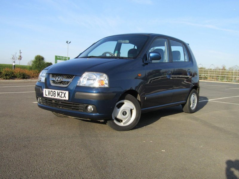 HYUNDAI AMICA