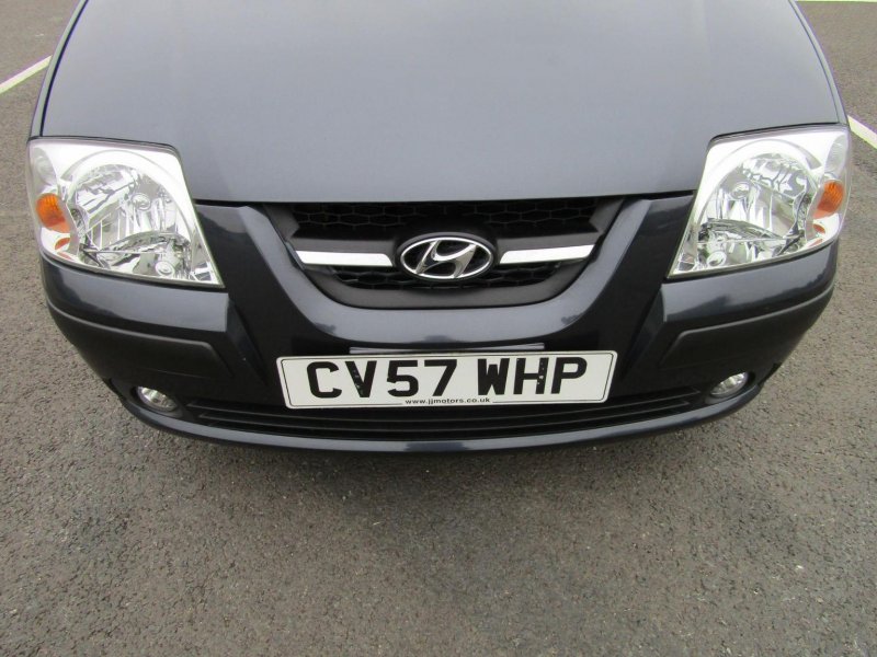 HYUNDAI AMICA