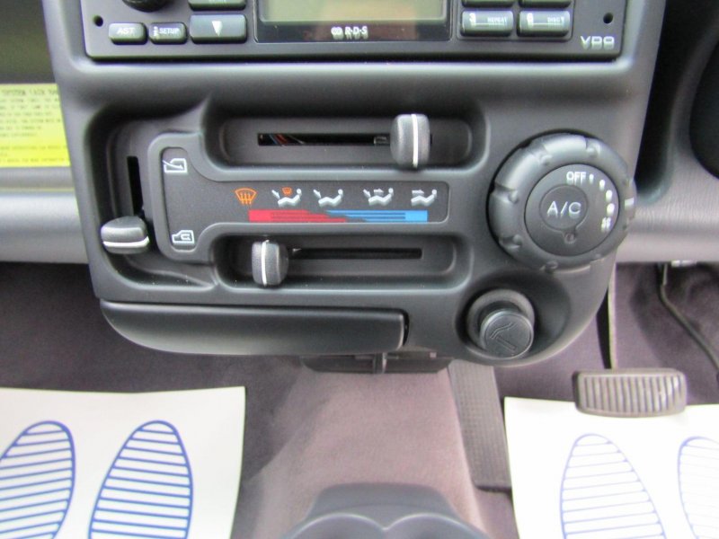 HYUNDAI AMICA