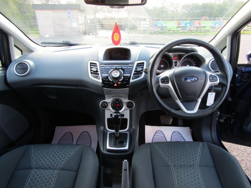 FORD FIESTA