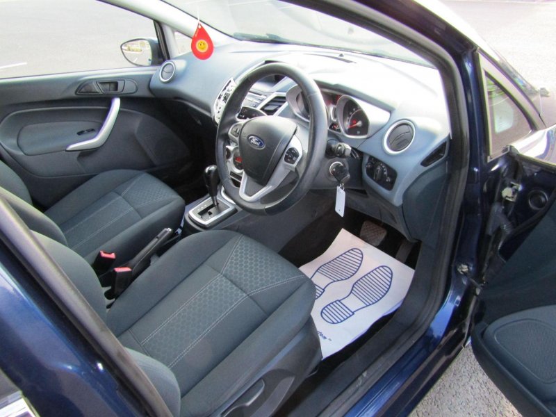 FORD FIESTA