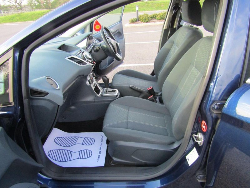 FORD FIESTA