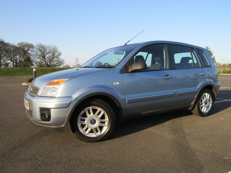 FORD FUSION