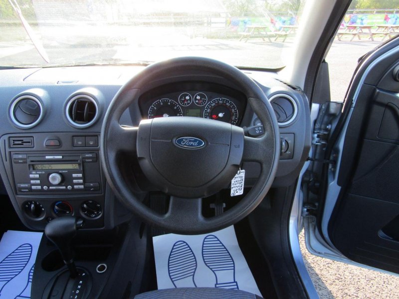 FORD FUSION