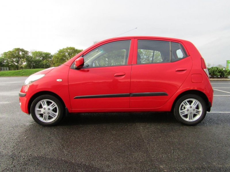 HYUNDAI I10