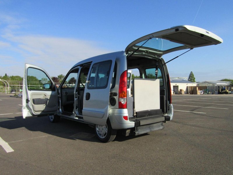 RENAULT Kangoo