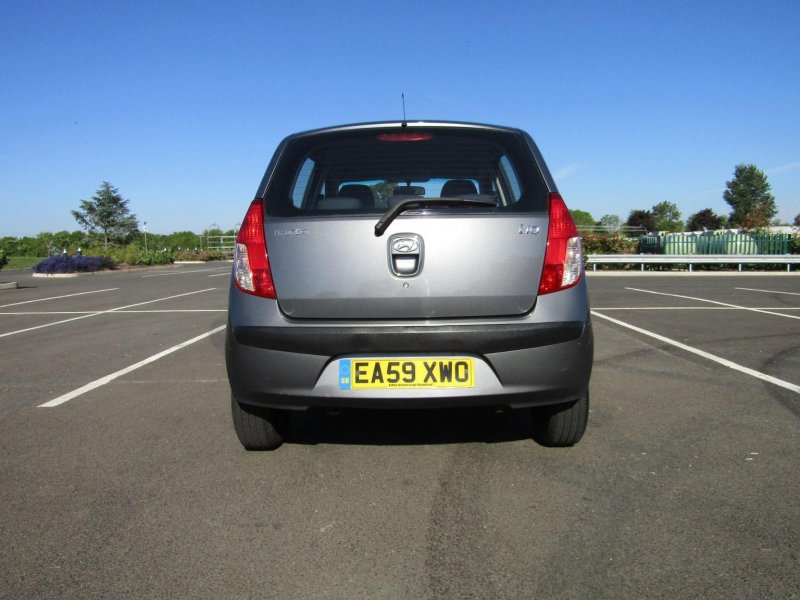 HYUNDAI I10
