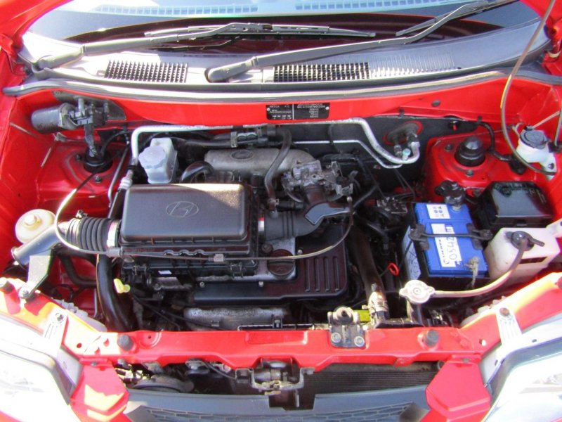 HYUNDAI AMICA