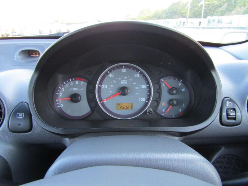 HYUNDAI AMICA