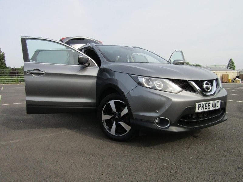 NISSAN QASHQAI
