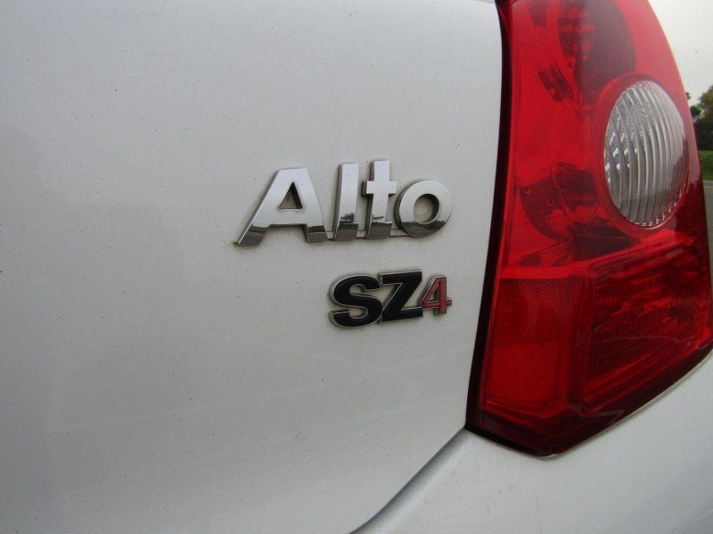 SUZUKI ALTO